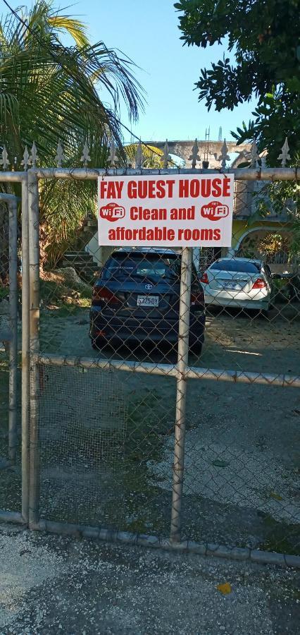 Fay Guest House Negril Extérieur photo
