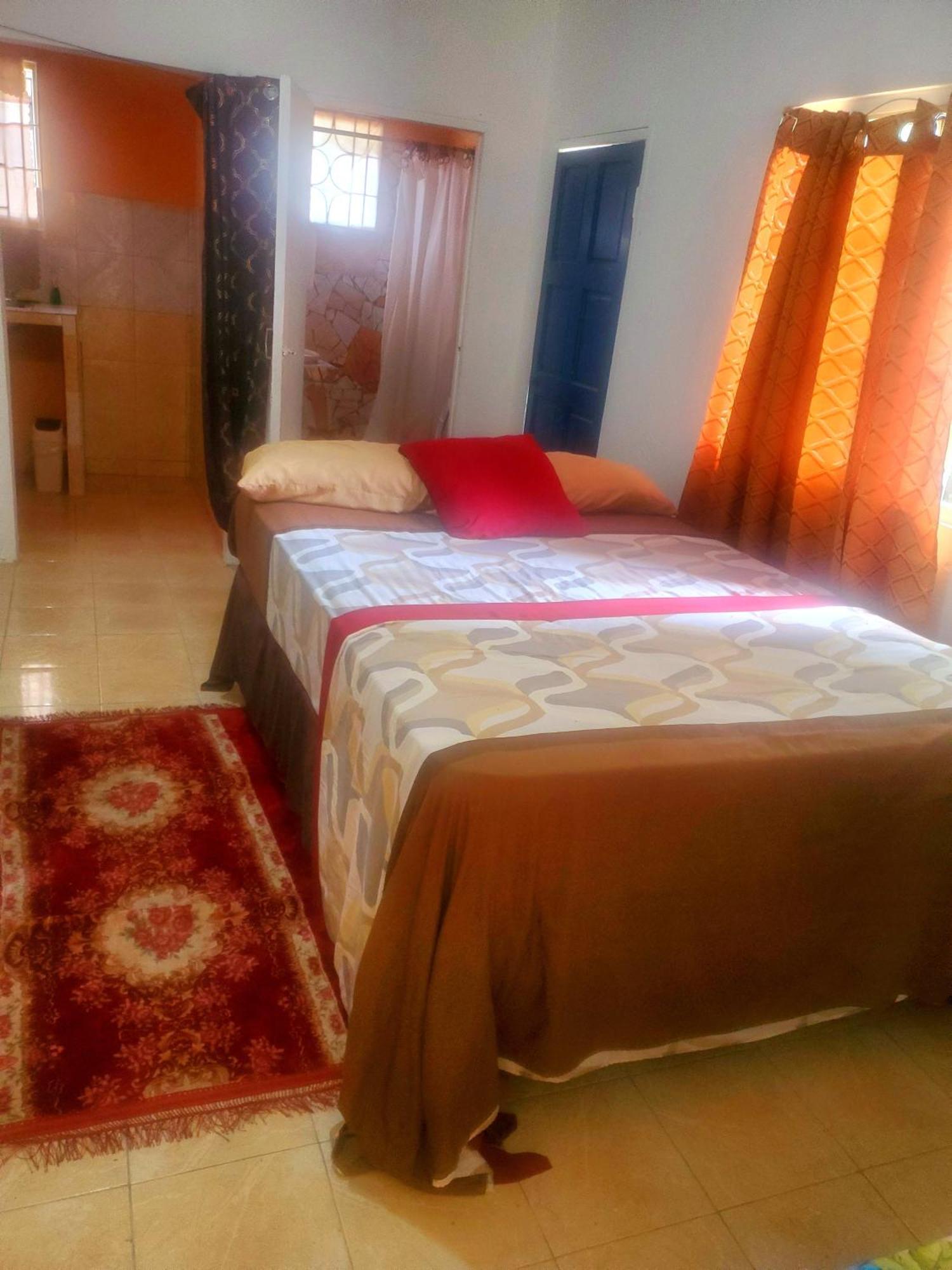 Fay Guest House Negril Chambre photo