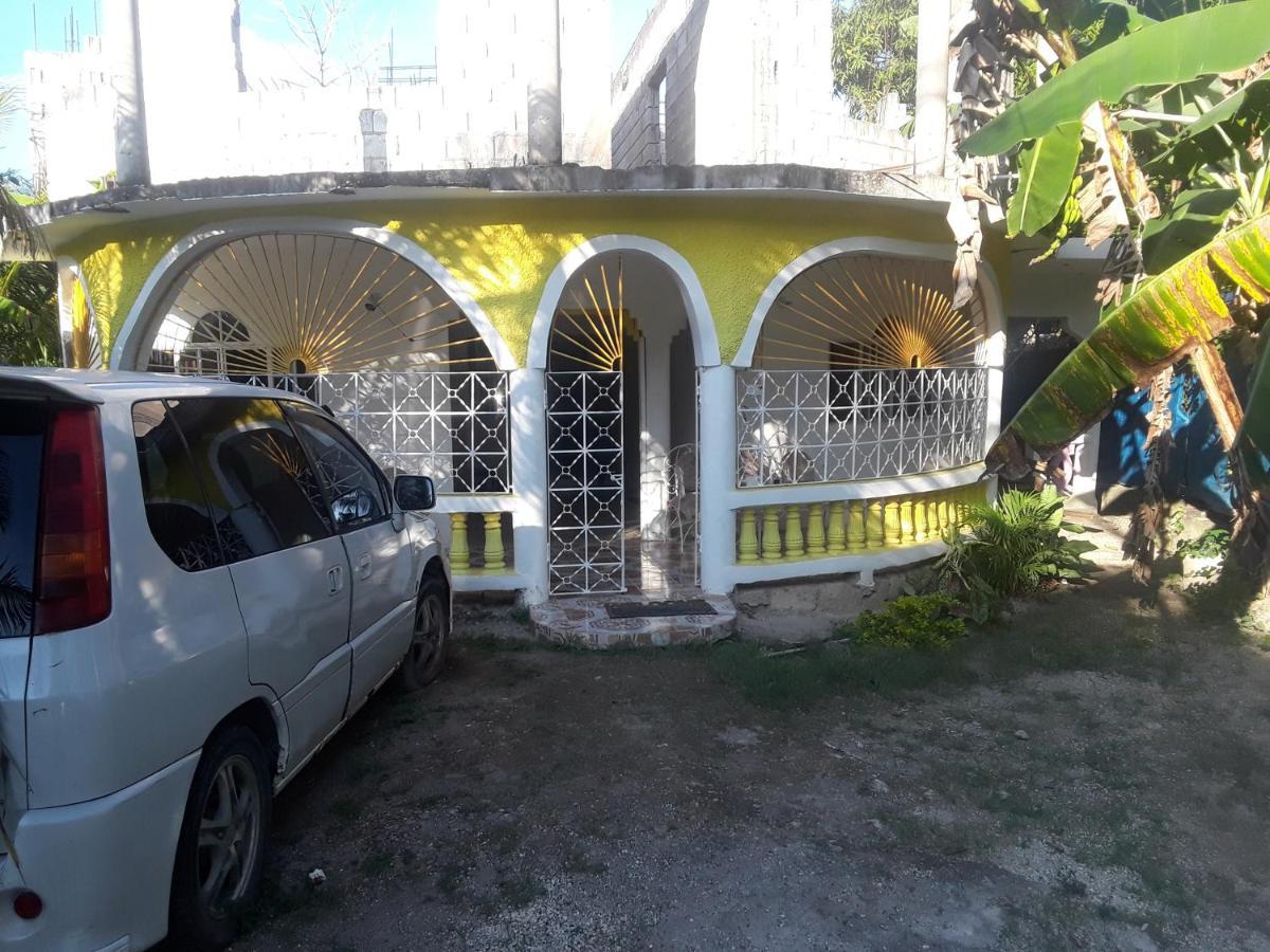 Fay Guest House Negril Extérieur photo